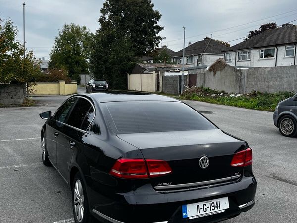 Volkswagen Passat Saloon, Diesel, 2011, Black