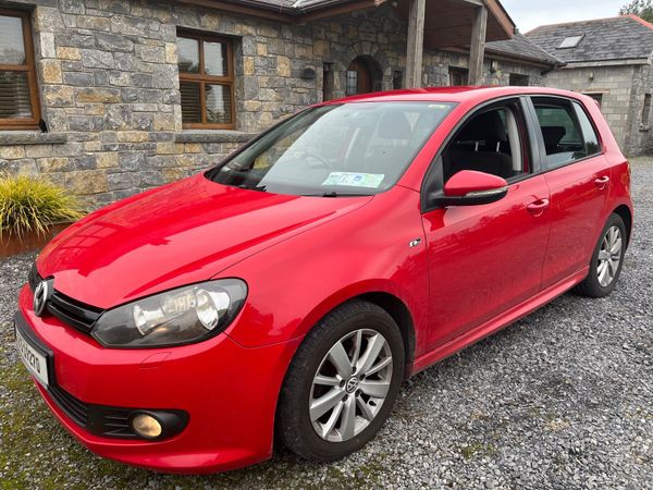 Volkswagen Golf Hatchback, Diesel, 2012, Red