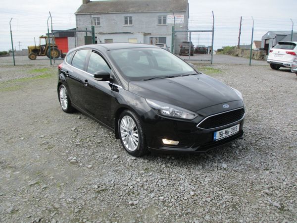 Ford Focus Hatchback, Diesel, 2016, Black