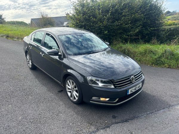 Volkswagen Passat Saloon, Diesel, 2014, Grey