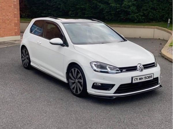 Volkswagen Golf Hatchback, Diesel, 2017, White