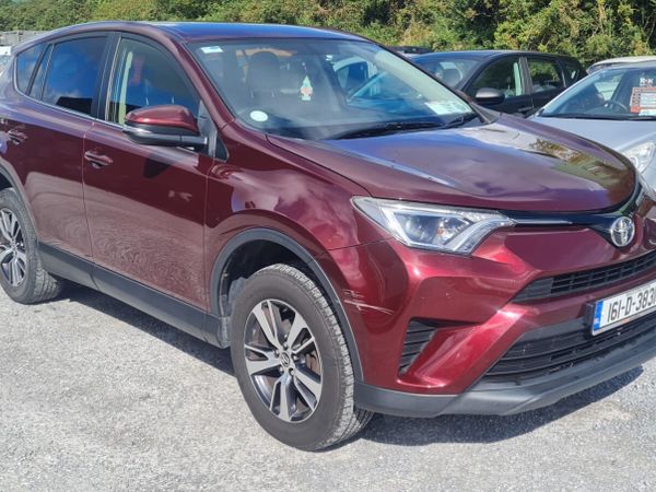 Toyota RAV4 SUV, Diesel, 2016, Red