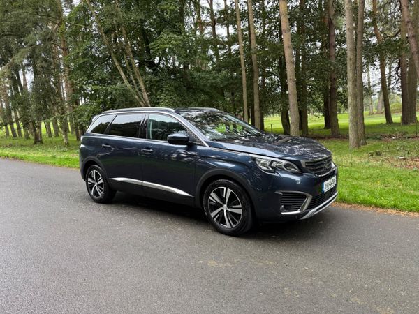 Peugeot 5008 MPV, Diesel, 2019, Blue