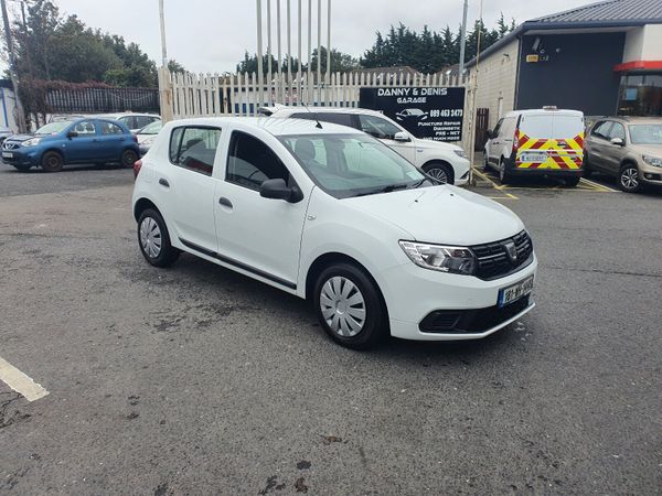Dacia Sandero Hatchback, Petrol, 2018, White