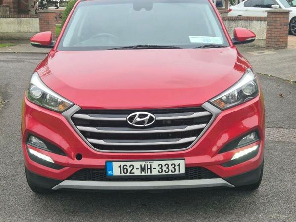 Hyundai Tucson SUV, Diesel, 2016, Red