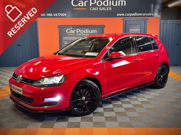 Volkswagen Golf Hatchback, Petrol, 2016, Red