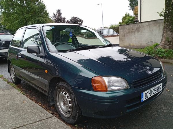 Toyota Starlet Hatchback, Petrol, 1997, Green