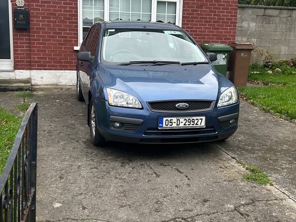 Ford Focus Hatchback, Petrol, 2005, Blue
