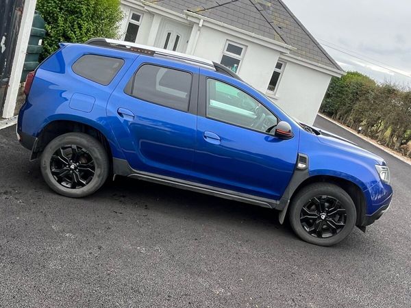 Dacia Duster SUV, Petrol, 2022, Blue