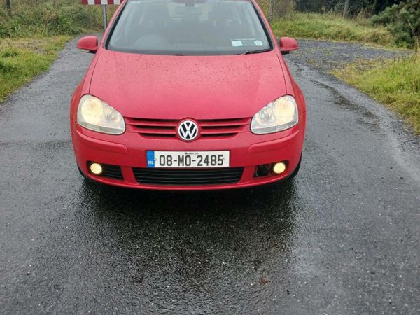 Volkswagen Golf Hatchback, Petrol, 2008, Red