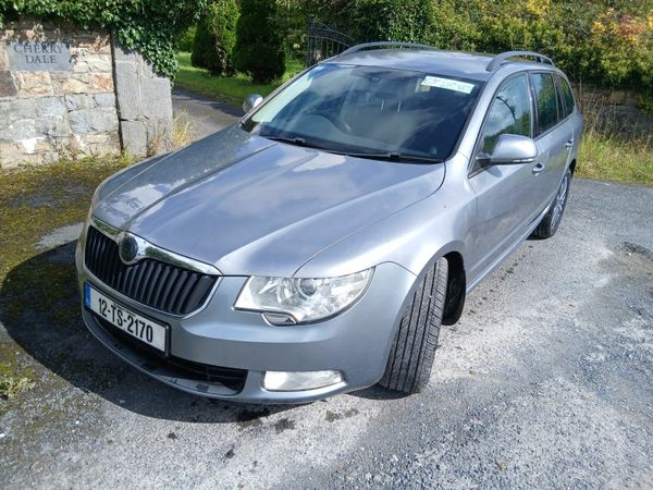 Skoda Superb Estate, Diesel, 2012, Grey