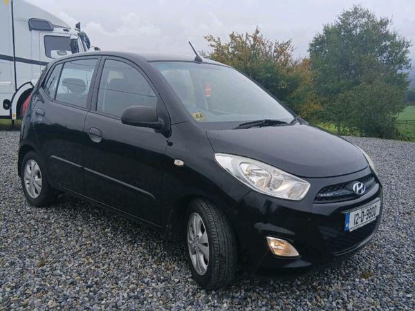 Hyundai i10 Hatchback, Petrol, 2012, Black