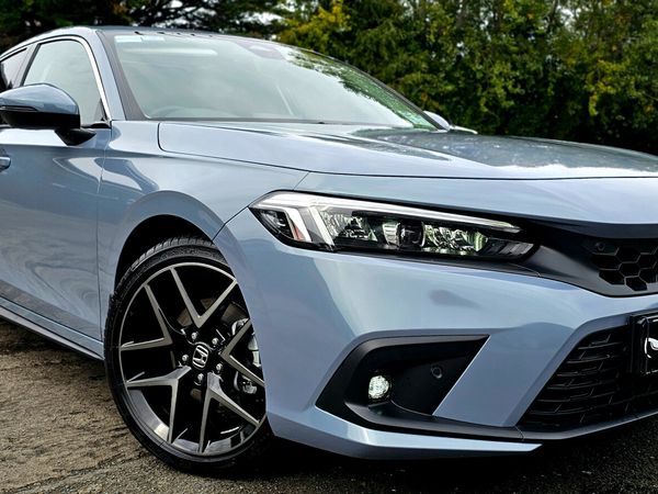 Honda Civic Hatchback, Petrol Hybrid, 2025, Grey