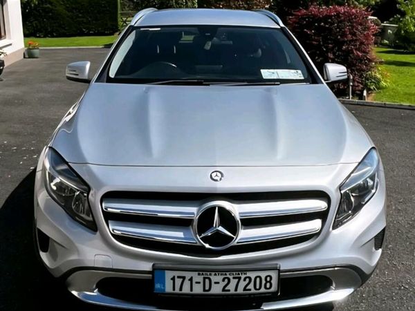 Mercedes-Benz GLA SUV, Diesel, 2017, Grey