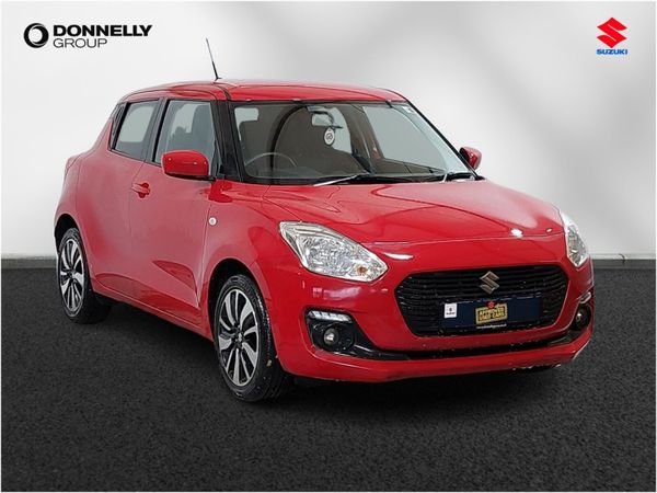 Suzuki Swift Hatchback, Petrol, 2020, Red