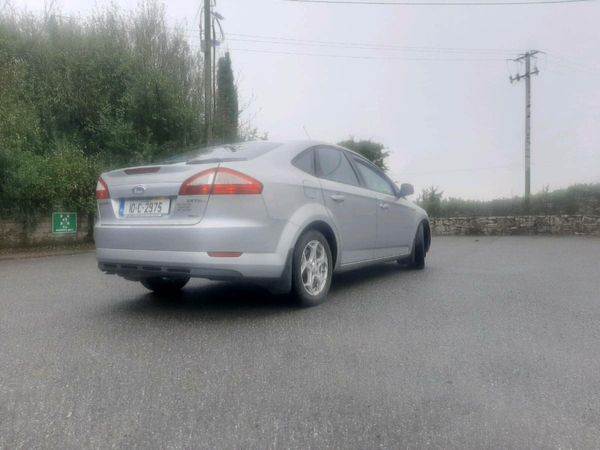 Ford Mondeo Hatchback, Diesel, 2010, Silver