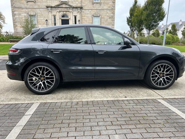 Porsche Macan SUV, Petrol, 2019, Grey