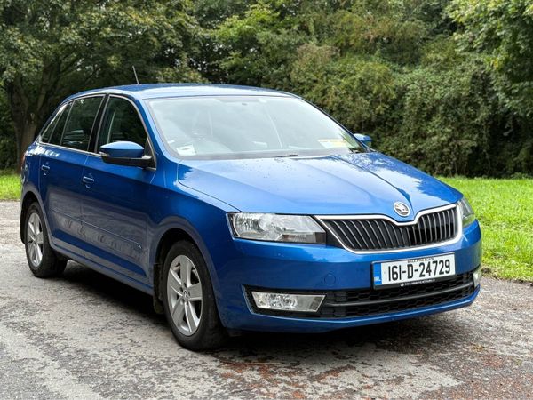 Skoda Rapid Hatchback, Petrol, 2016, Blue