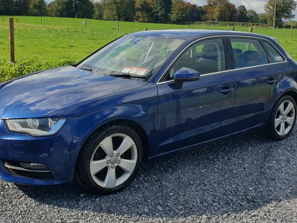 Audi A3 Hatchback, Diesel, 2014, Blue