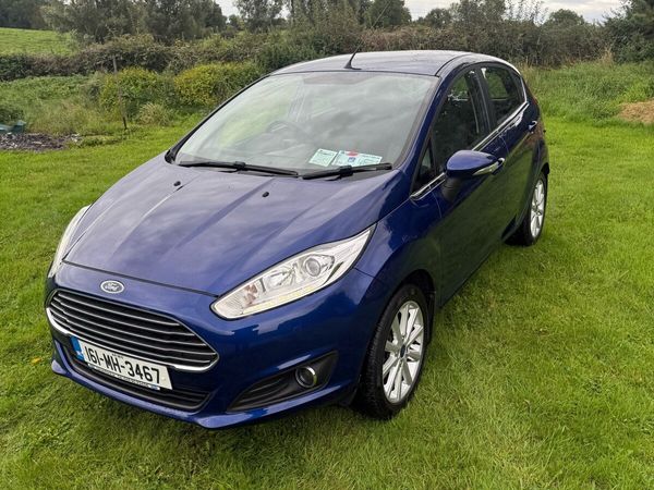 Ford Fiesta Hatchback, Petrol, 2016, Blue