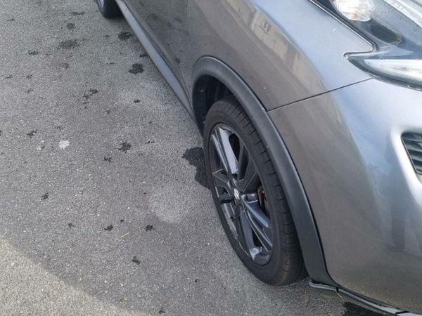 Nissan Juke SUV, Petrol, 2015, Grey