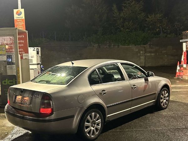 Skoda Superb Saloon, Diesel, 2007, Beige