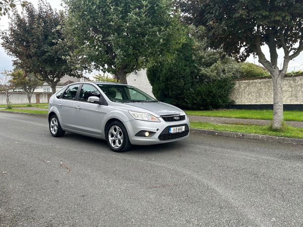 Ford Focus Hatchback, Diesel, 2011, Silver