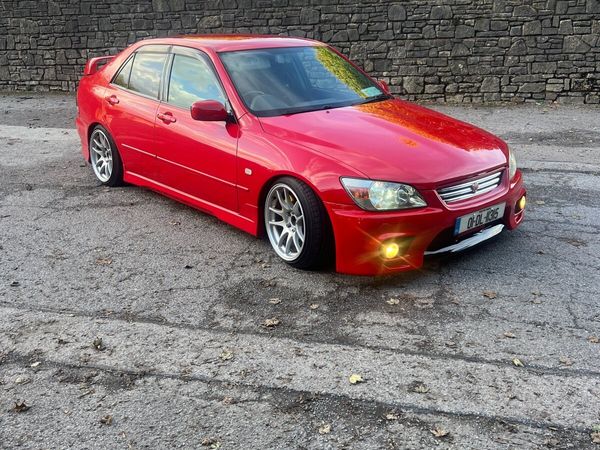 Toyota Altezza Saloon, Petrol, 2001, Silver