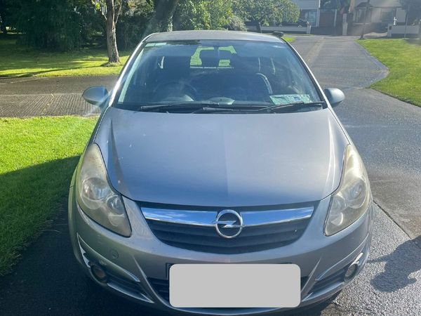 Opel Corsa Hatchback, Petrol, 2007, Silver