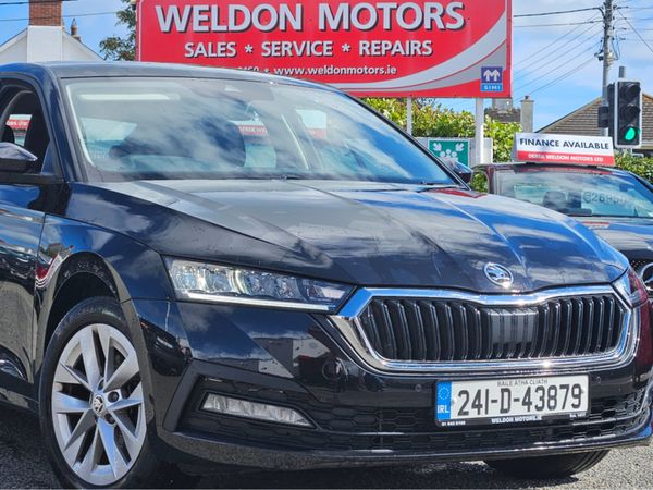 Skoda Octavia Saloon, Petrol Hybrid, 2024, Black