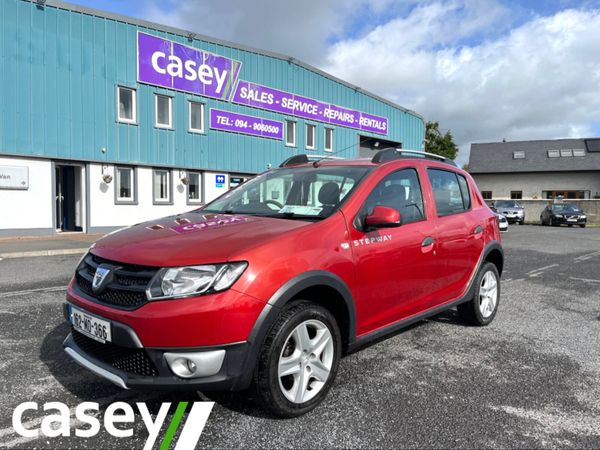 Dacia Sandero Hatchback, Diesel, 2016, Red