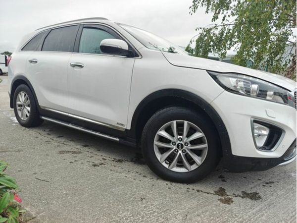 Kia Sorento Estate, Diesel, 2016, White