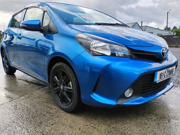 Toyota Vitz Hatchback, Petrol, 2016, Blue