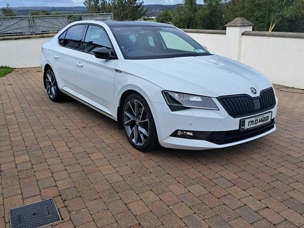 Skoda Superb Saloon, Diesel, 2017, White