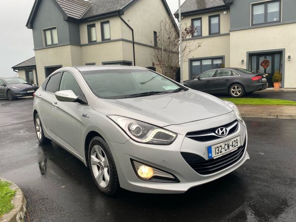 Hyundai i40 Saloon, Diesel, 2013, Silver