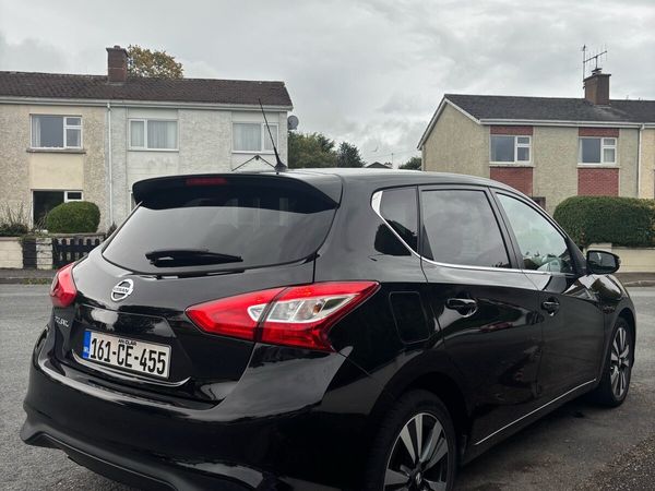 Nissan Pulsar Hatchback, Diesel, 2016, Black