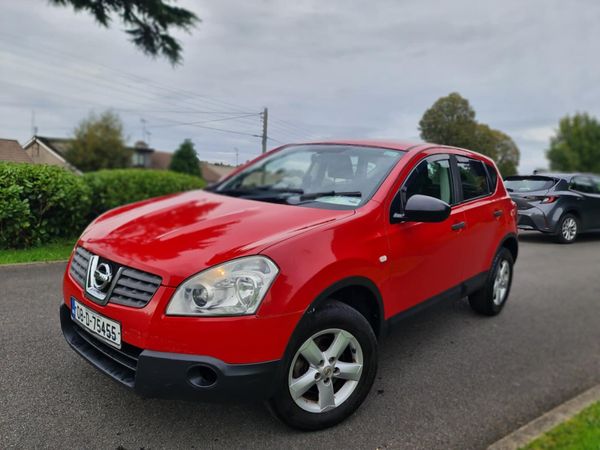 Nissan Qashqai Hatchback, Diesel, 2008, Red