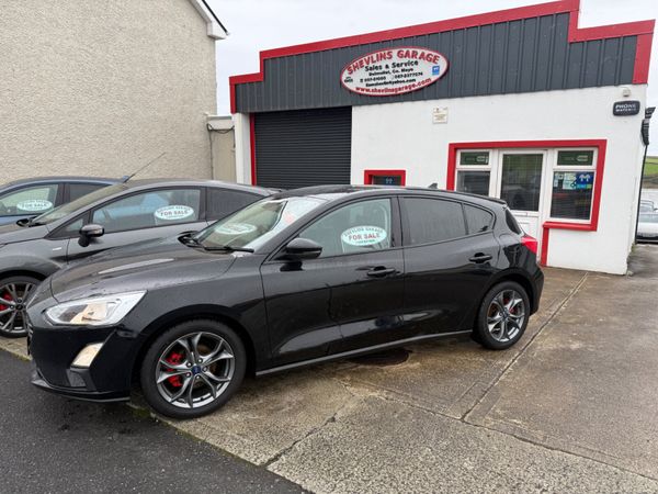 Ford Focus Hatchback, Diesel, 2018, Black