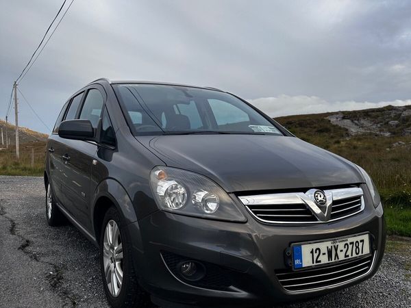Vauxhall Zafira MPV, Diesel, 2012, Grey
