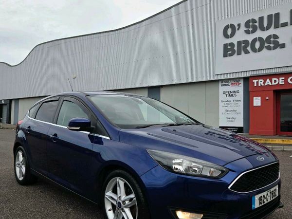 Ford Focus Hatchback, Petrol, 2015, Blue
