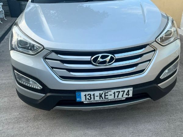 Hyundai Santa Fe SUV, Diesel, 2013, Silver