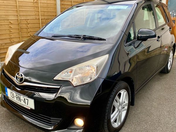 Toyota Verso-S MPV, Petrol, 2013, Black