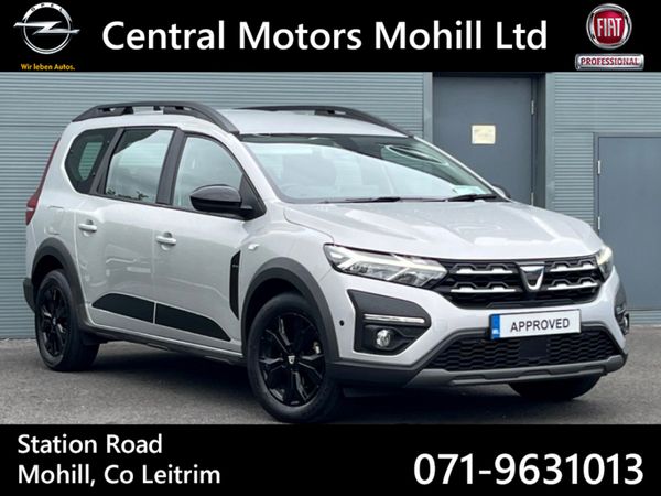 Dacia Jogger MPV, Petrol, 2023, Grey