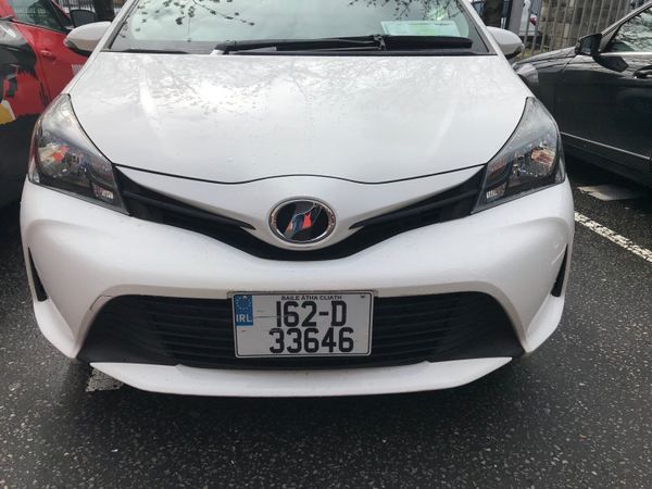 Toyota Vitz Hatchback, Petrol, 2016, White