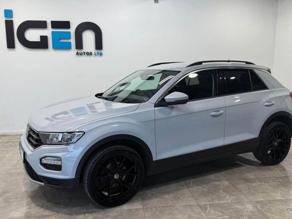 Volkswagen T-Roc , Petrol, 2020, Silver