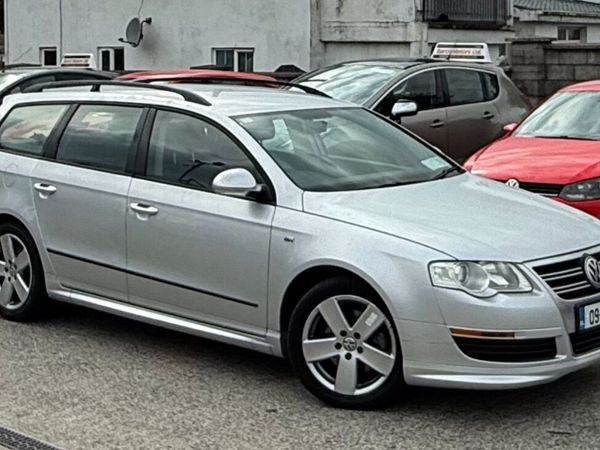 Volkswagen Passat Estate, Diesel, 2009, Silver