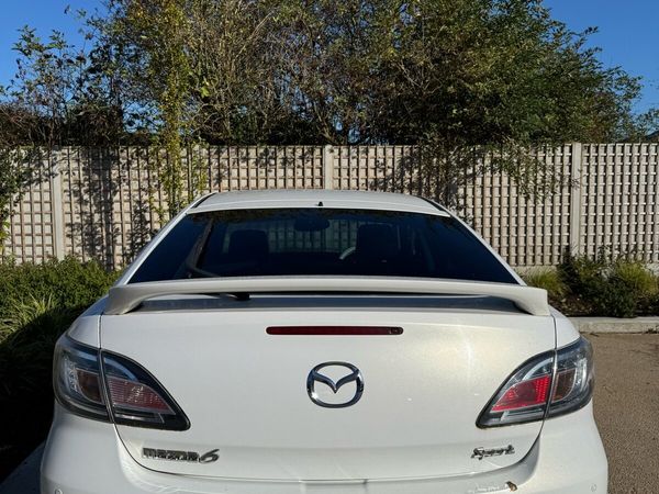Mazda Mazda6 Hatchback, Diesel, 2011, White