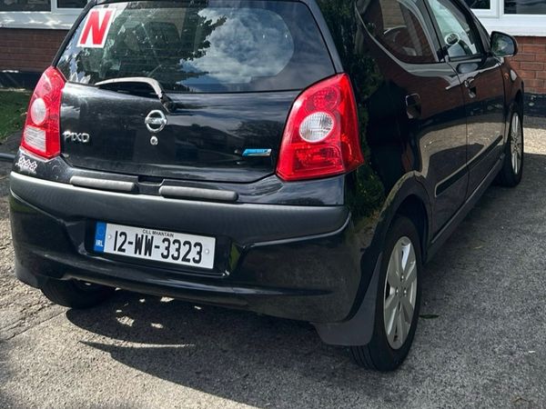 Nissan Pixo Hatchback, Petrol, 2012, Black