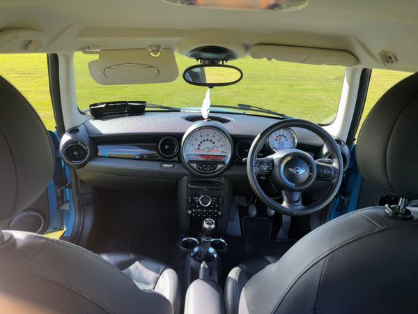 Mini Cooper Hatchback, Diesel, 2013, Blue