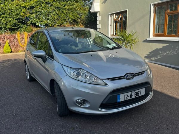 Ford Fiesta Hatchback, Diesel, 2012, Silver